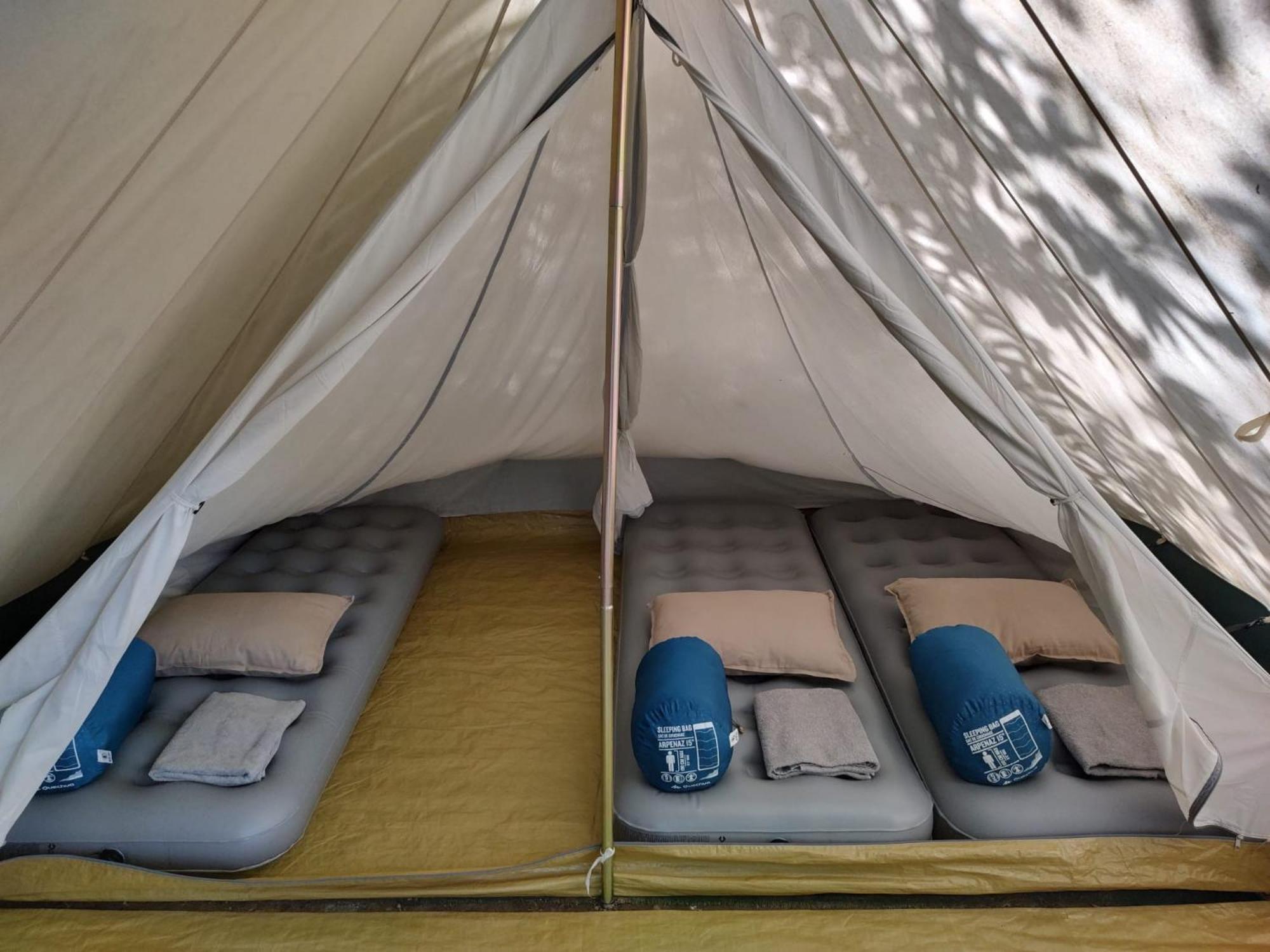 Camping Grondola - Federicofarm بونتريمولي الغرفة الصورة