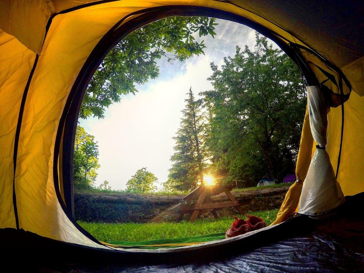 Camping Grondola - Federicofarm بونتريمولي المظهر الخارجي الصورة